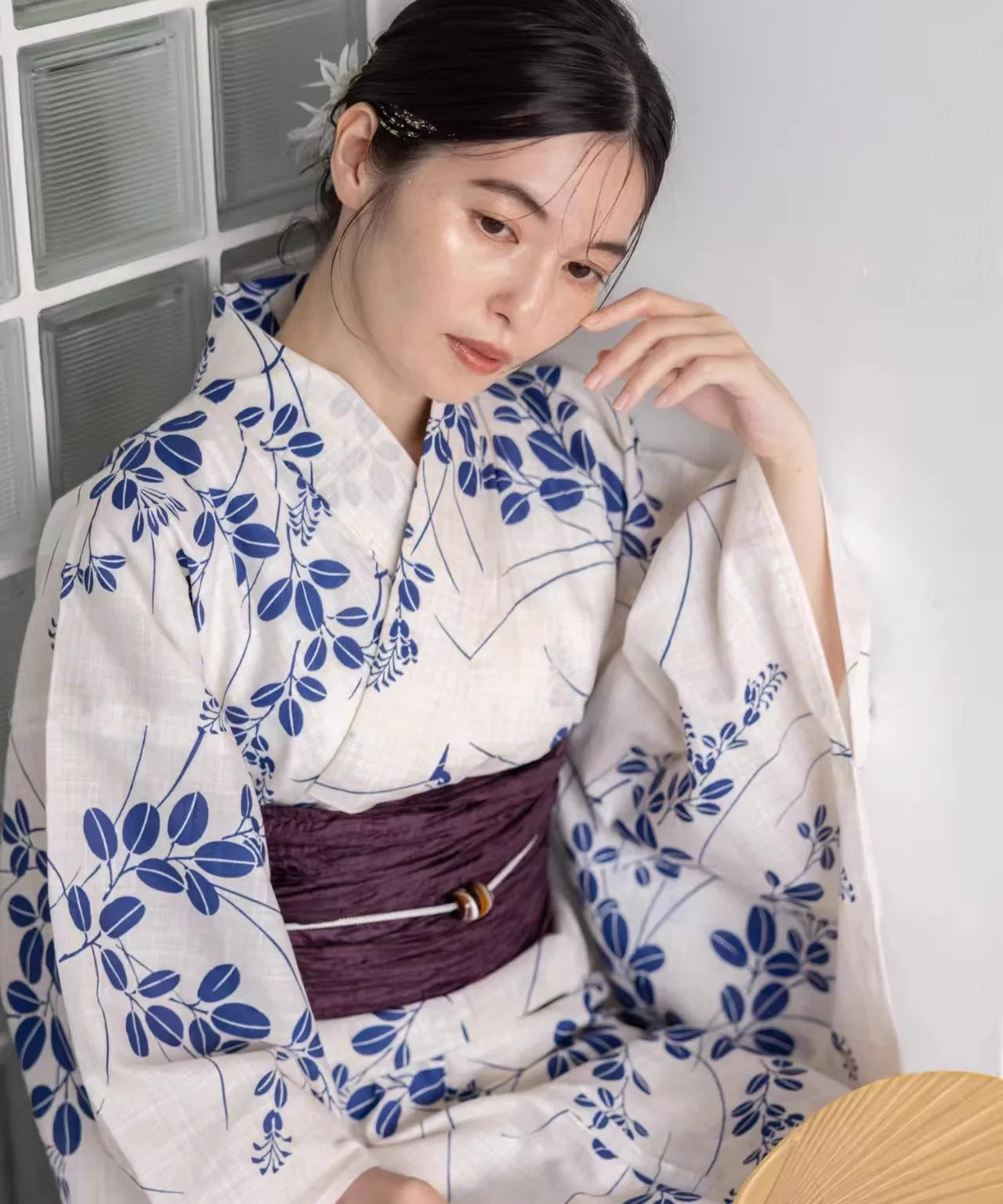 Japanese Kimono / Yukata for Women, Traditional Formal Style in 100% Cotton, Ideal for Photo Shoots Travel Wear