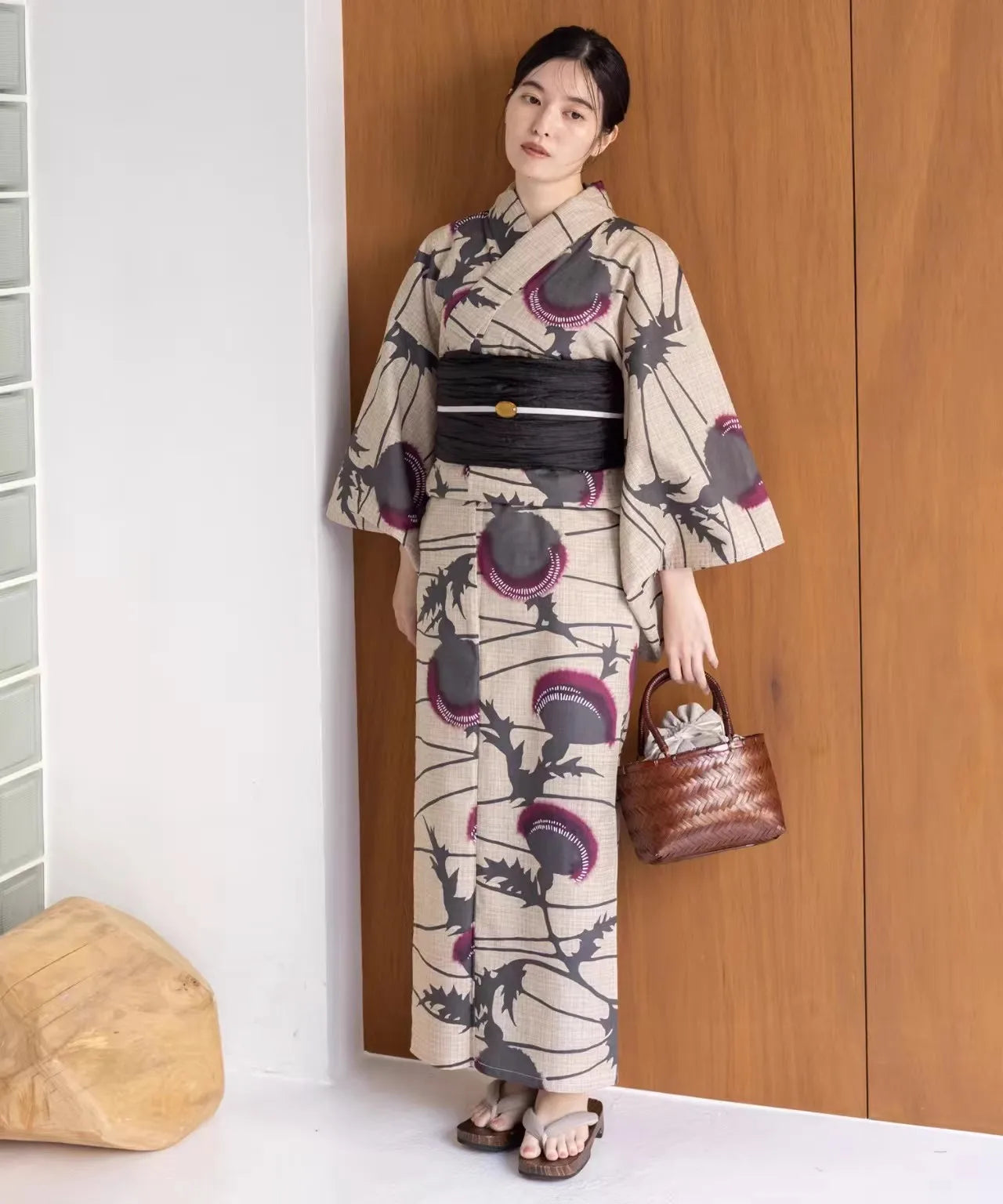 Japanese Kimono / Yukata for Women, Traditional Formal Style in 100% Cotton, Ideal for Photo Shoots Travel Wear